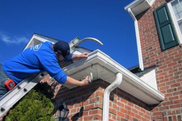 Gutter Repairs Farnham